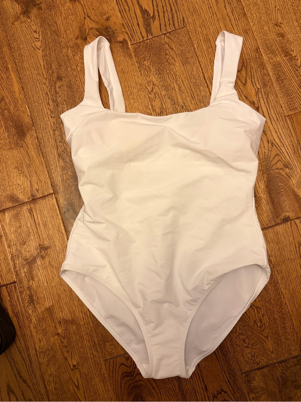 Stylest DreamSculpt® Square Neck Tank Swimsuit size L WHITE Tuckernuck